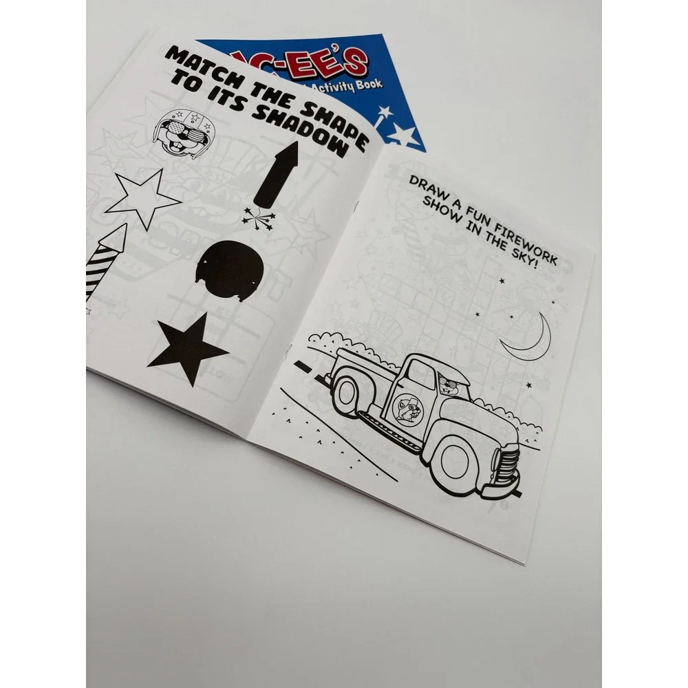 Buc-ee's Patriotic Coloring‎ and Activity Book Kids Travel Fun USA